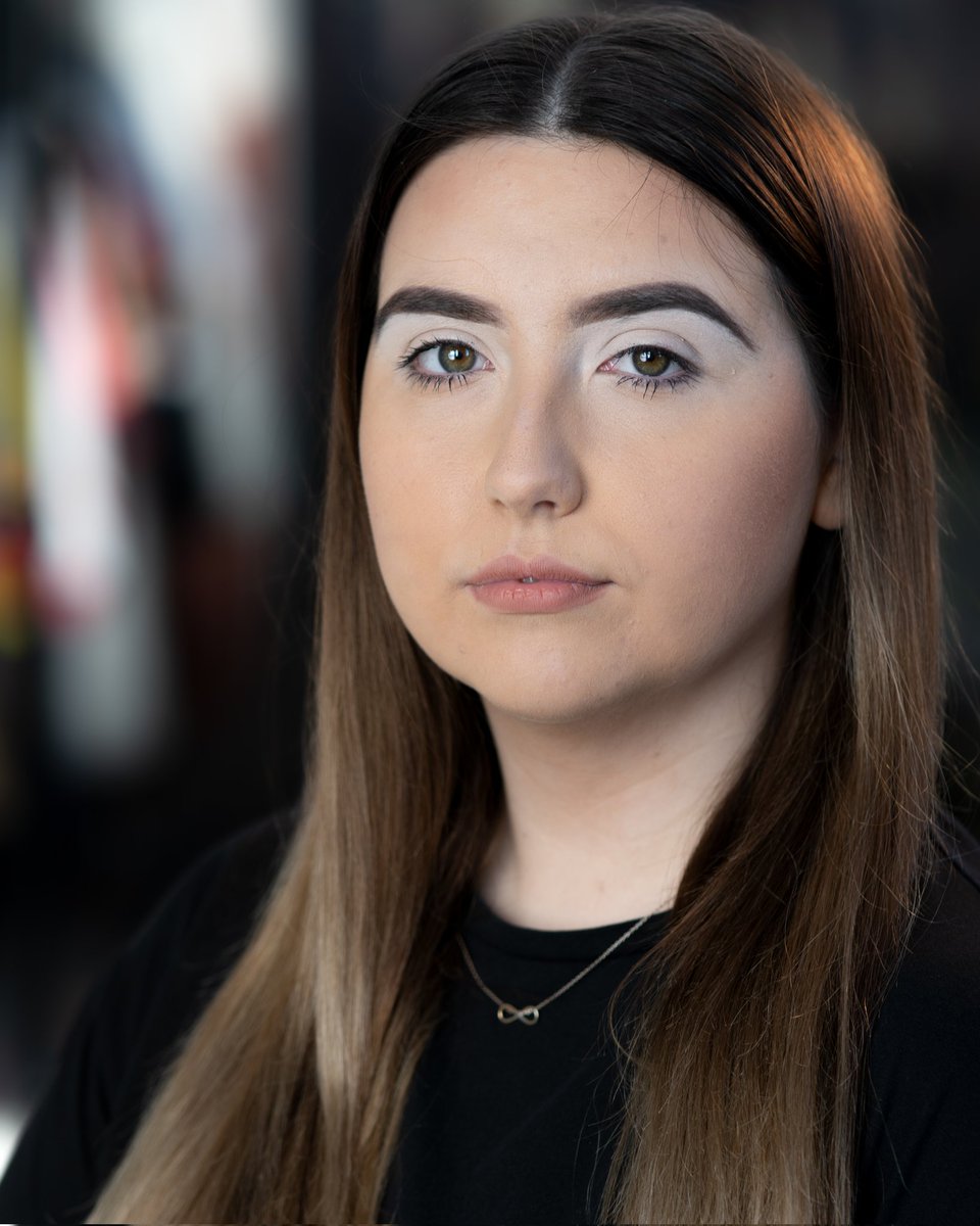 PPG_Photography's tweet photo. Need headshots updated? 

Get in touch and enquire about the awesome packages we provide. Our clients receive a strong variety of professional images that capture their casting potential. 

Student discounts available

#ppgphotography  #headshots #actorsheadshots #headshots https://t.co/l506eus55E