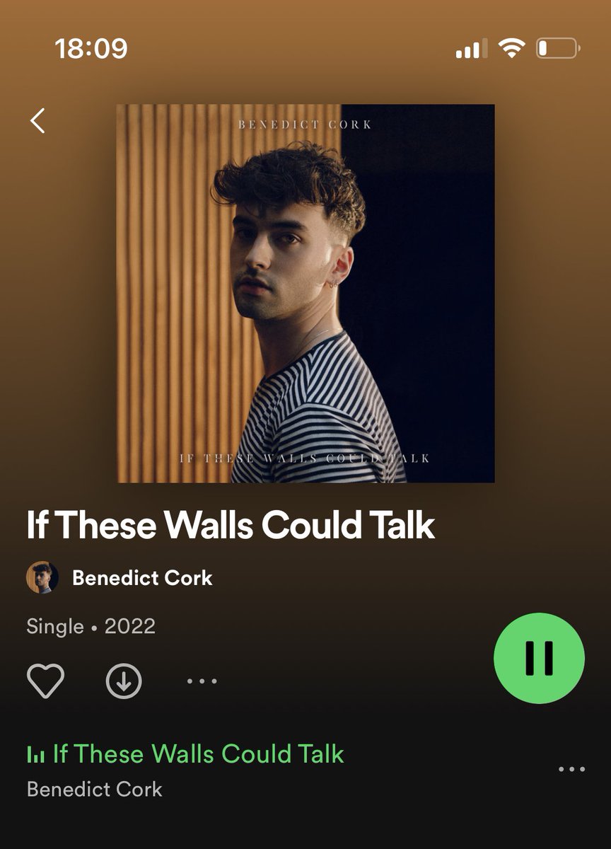 MJManley1971's tweet photo. Very proud to know these two talented people who have both released new songs today! Congratulations @Alexisgerred and @benedictcork - loving both of these tracks!! ❤️❤️ https://t.co/tFjGyqF7pW