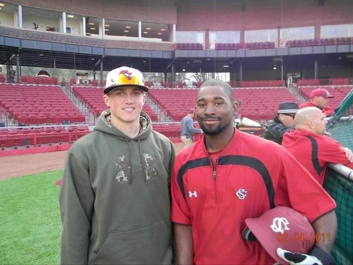 To think that I came pretty close to wearing that garnet.. two good programs going at it this weekend. Give ‘em the business <a href="/TexasBaseball/">Texas Baseball</a>. Hook’em forever 🤘🏼
