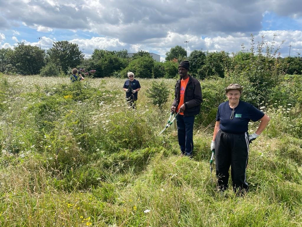 wfcouncil's tweet photo. Good luck and thank you to all our #volunteers helping clean the greenspaces, neighbourhoods, rivers and streams in our borough, part of the big blue and green spring clean from 11 to 20 March across Waltham Forest. Find out more about volunteering here: https://t.co/Y77VsGiCTK https://t.co/QNgjHrgrEd
