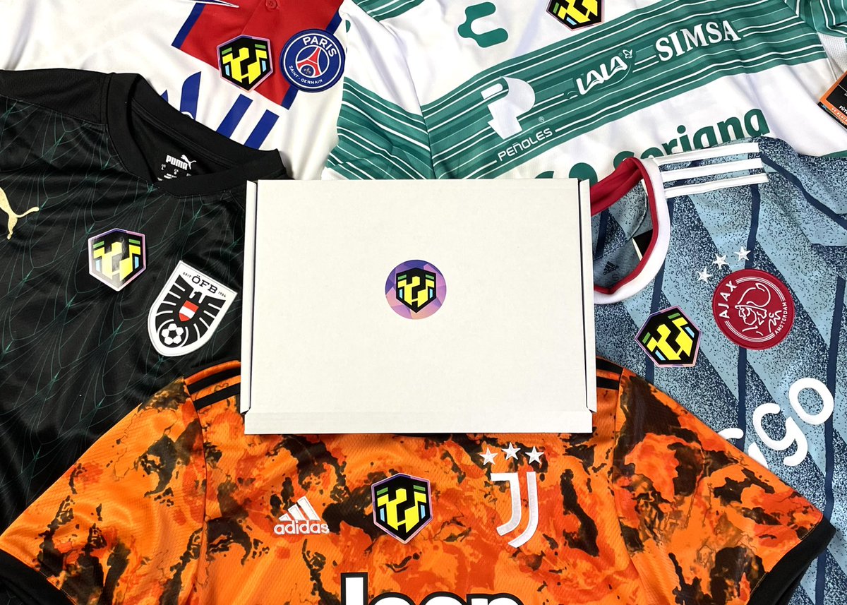 mysteryshirts's tweet photo. 🚨 GIVEAWAY! 🚨

It’s Friday! So we’re giving away a Football Shirt Mystery Box! 🔥 

All you have to do is this!
Retweet This Tweet 🔁
Follow Us ✅

Winner will be announced Sunday at 6PM ⏰ 
Good Luck! 🍀

https://t.co/UQXMLO9nmy 📦 https://t.co/KhzCd2EwUA