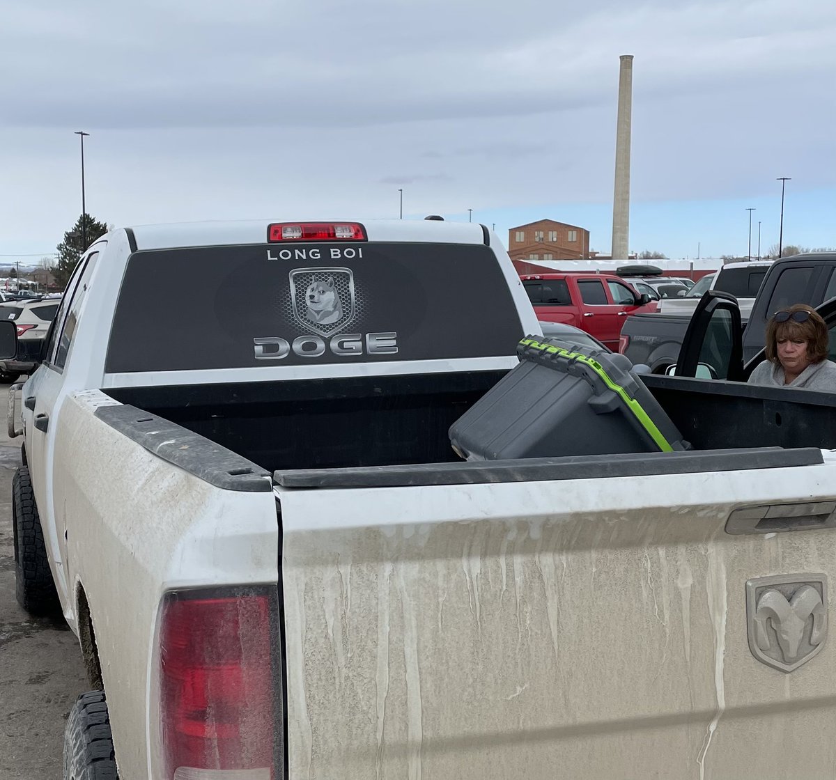 saitosniper's tweet photo. Spotted in Wyoming #doge #dogearmy #dogecoin #wyomingdoesntexist https://t.co/uBc5ufpudG