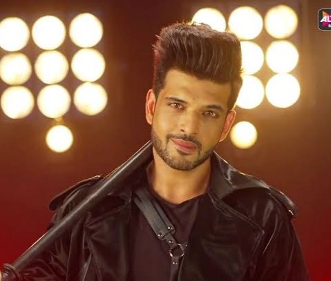 AnkitTomar0123's tweet photo. Who's your favourite! It's !! Favorite
#KaranKundrra #ShehnaazGill
Are you excited .....!! 
#LockUppWithKaran ||#LockUpp

 #KKundrraSquad || #Shehnaazians
#ShehnaazGallery || #TejRan #SidNaaz
🔄 FOR SHEHNAAZ      ❣️ FOR KARAN https://t.co/I3TweiMgeX