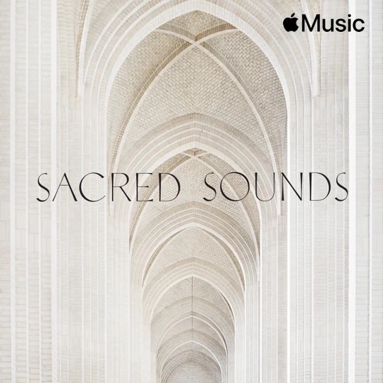 CRDrecords's tweet photo. Friday evening and time to #relax and unwind with 'Regina Coeli' – now featuring on Apple Music's 'New in Classical' &amp; 'Sacred Sounds'. 

Head here to listen:
👉 https://t.co/U24RumCT2J
👉 https://t.co/xyyEM6ELHI

#FridayVibes #powerofsinging #MusicMatters #relaxation #wellbeing https://t.co/vXLTowd5DJ