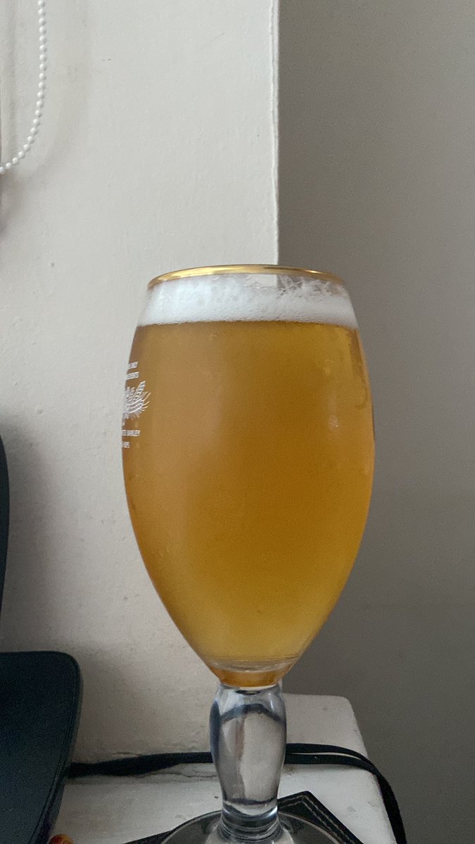 KeystoneYoung's tweet photo. Best purchase in a long time thank you @TheBeerHawk #amazingbeer https://t.co/BATW7rd377