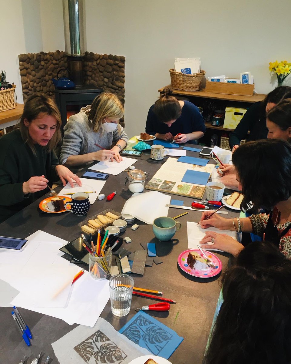creative_helen's tweet photo. New workshop dates have been added to my website. Why not come along to my lovely studio in Budleigh Salterton for a creative session. Felt making, lino printing, fabric painting, embroidery. Check out the website for details: https://t.co/nd3nwHzj1I https://t.co/2Dufrx3ila