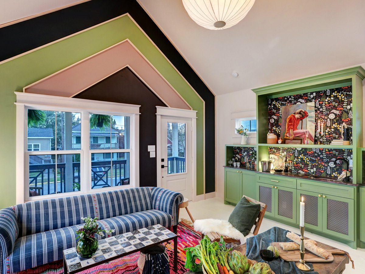 TKImages's tweet photo. 680 sqft of perfection! 

1216 32nd St | 680 sqft | East End | $470,000 USD | MLS# 76334180

Photographer: Dan Young
Editor: Judy Dail
Agent: Jennifer Delaney | Nan Properties
Builder/Designer: Plum Construction
#tinyhouse #tinyhousemovement #galveston #realestate https://t.co/JfIWxnNKCX