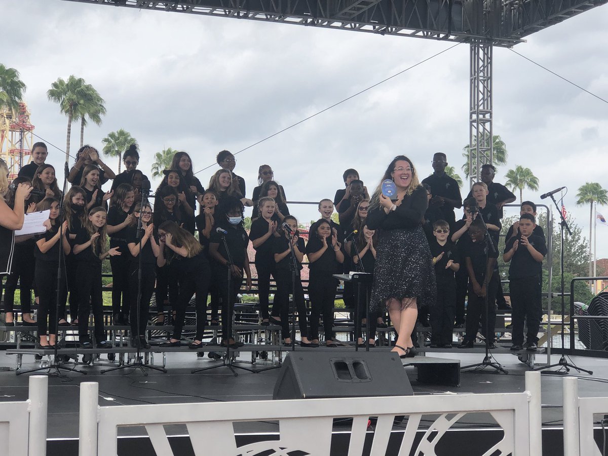 Discovery Key El tweet media