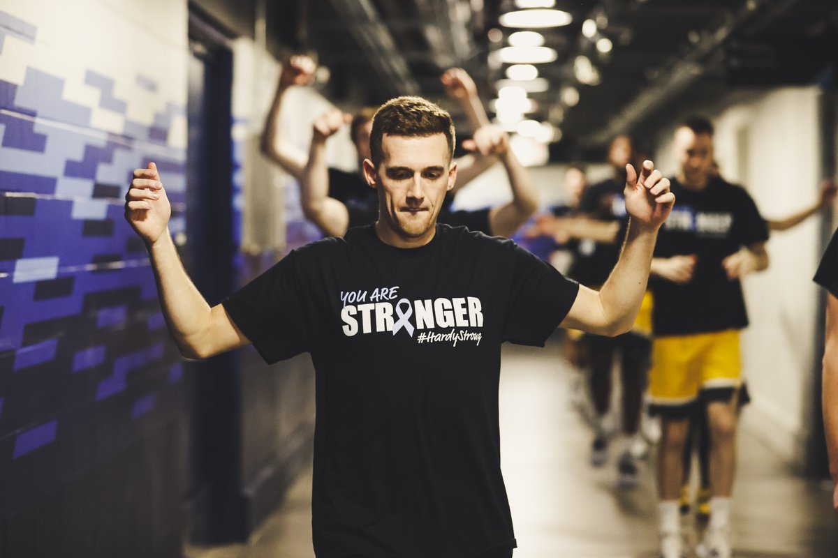 You are 𝘀𝘁𝗿𝗼𝗻𝗴𝗲𝗿 🟣

Playing for something more today. We're with you Justin. 

#HardyStrong x #Hawkeyes