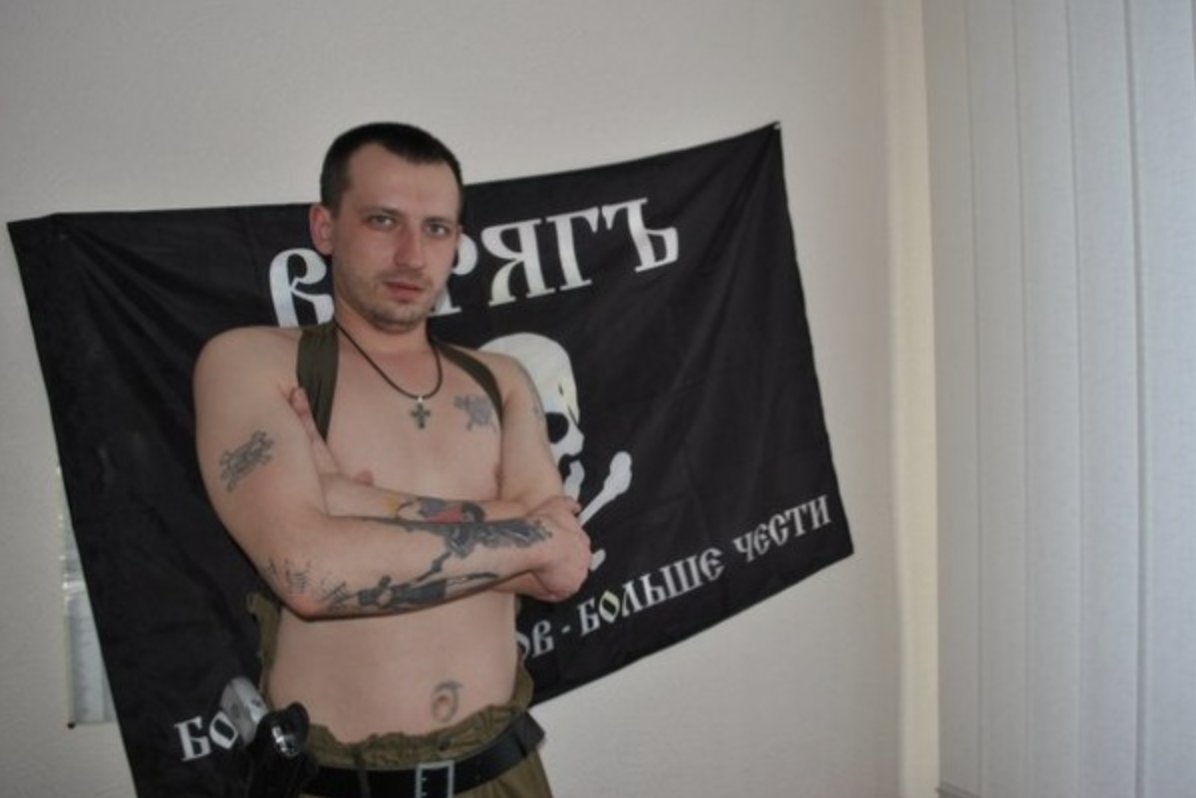 El Varyag es un regimiento paramilitar fascista compuesto por voluntarios neonazis y su líder es Alexander Matyushin