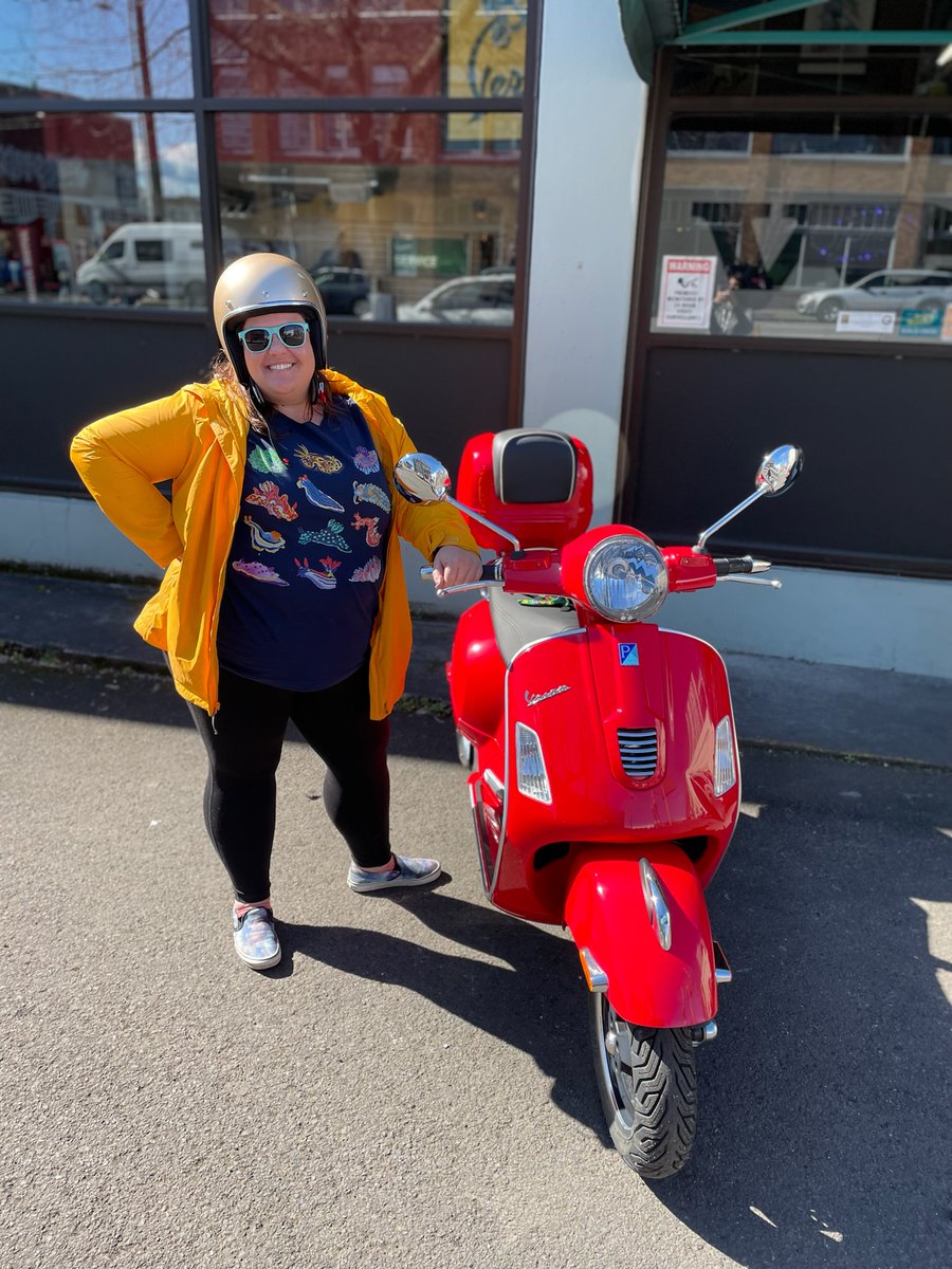 VespaPortland's tweet photo. It's new scooter day for Rachel who is upgrading from a Buddy 170i to this pre-owned (but new to her) GTS Super. Enjoy that extra power and keep being awesome!
#pdx #portland #oregon #scooter #vespa #vespagtssuper https://t.co/rhyRQSCR1i