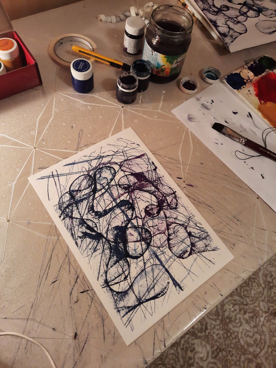 b_eselbaev's tweet photo. working on a new collection🤗 https://t.co/Vy8ymV5myR