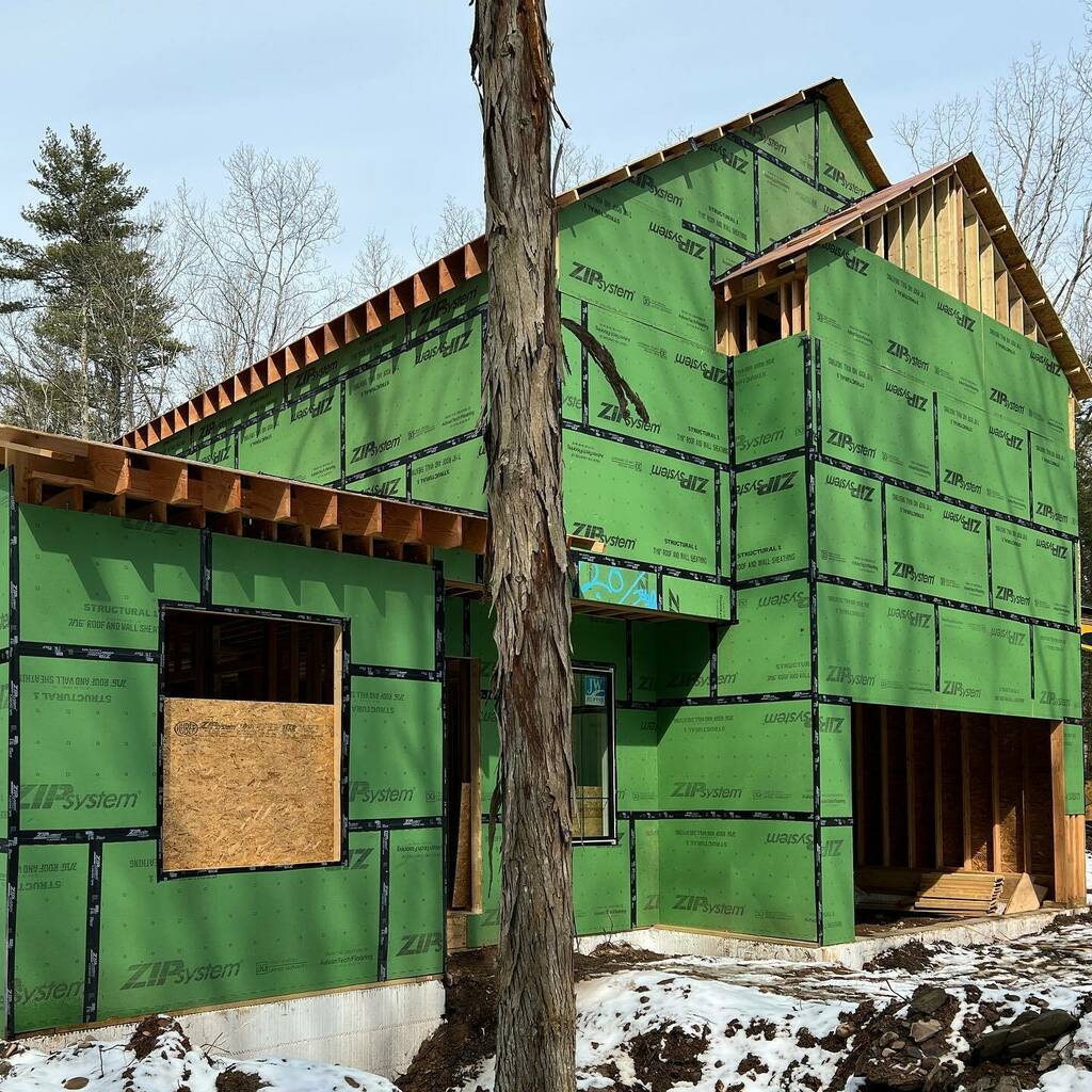 CarrinoAnthony's tweet photo. From #RenderingToReality making great progress on this @homesbywelcome Oasis Flex! Swipe to see the initial rendering 👉🏼
•
#onsite #construction #roughframing #welcomehome https://t.co/Kmr19uJW2Q https://t.co/G9lZb9xiz7