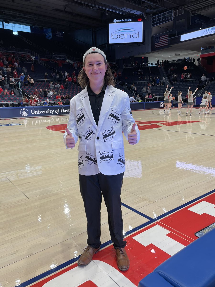 zachary_holden's tweet photo. State semifinal attire! @BiglinCory is donning the “Welcome to Chuck City” blaze in white with a fresh BC cap. https://t.co/bRlQ2lzVR3