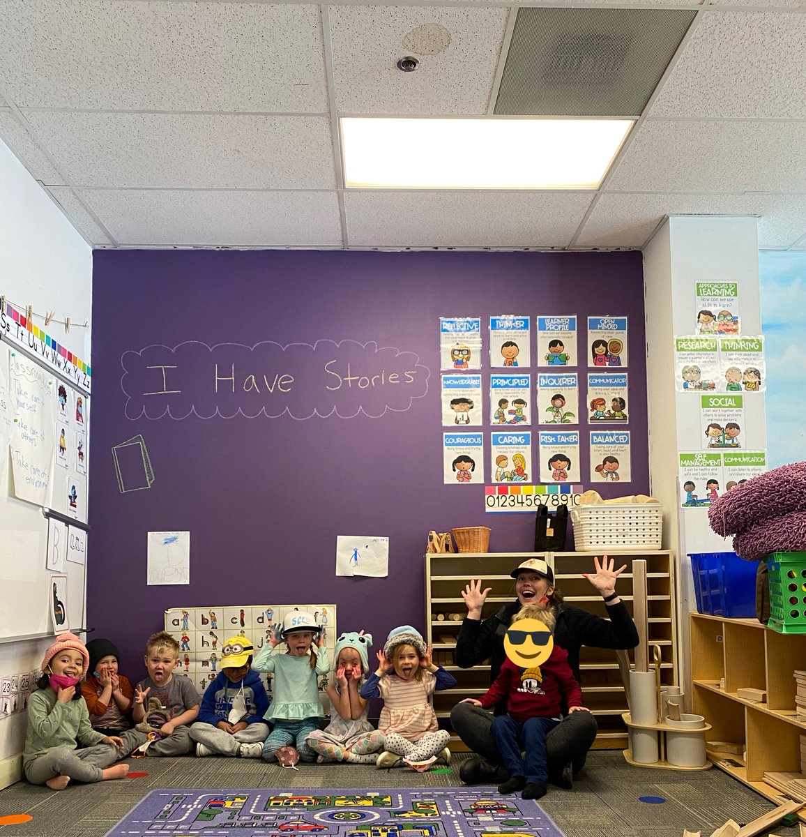 MissAlyssaPreK's tweet photo. Hat day for school spirit day!! #SCoveEl #ssdedu #prek https://t.co/gk0TKujPge