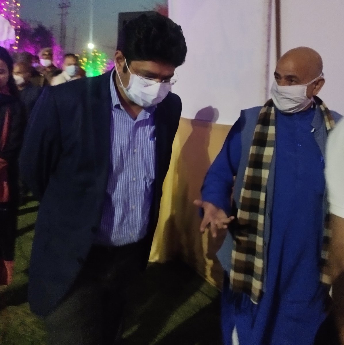 PtSanket's tweet photo. Div Com inaugurates two day Garden festival at Bagh-e-Bhour in presence of Sh M Raju Commissioner Secretary (Jal Shakti) Vivekanand Rai(Director Tourism) Abhishek Sharma(Mission Director SBM Urban) &amp; Jatinder Singh(Director Floriculture Jmu) &amp; Political Activist Pitamber Sharma g https://t.co/8j4sCPYf3V