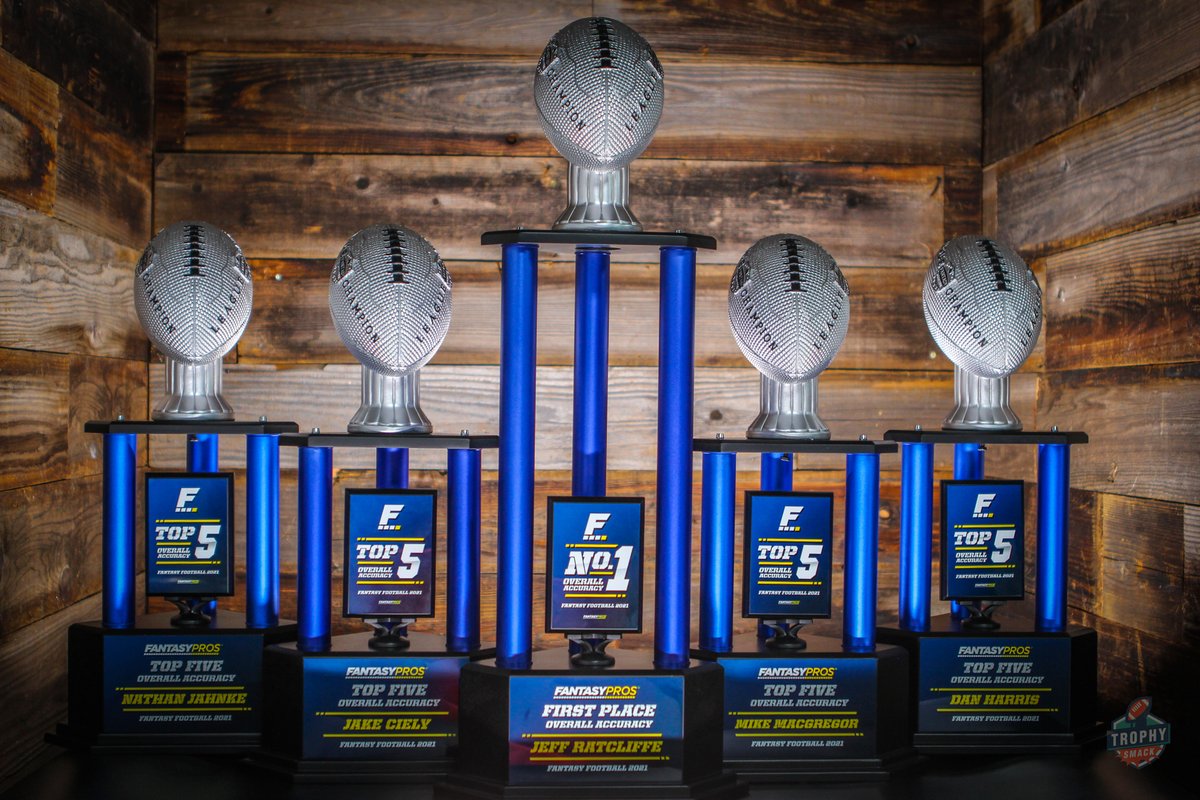 TrophySmack tweet media