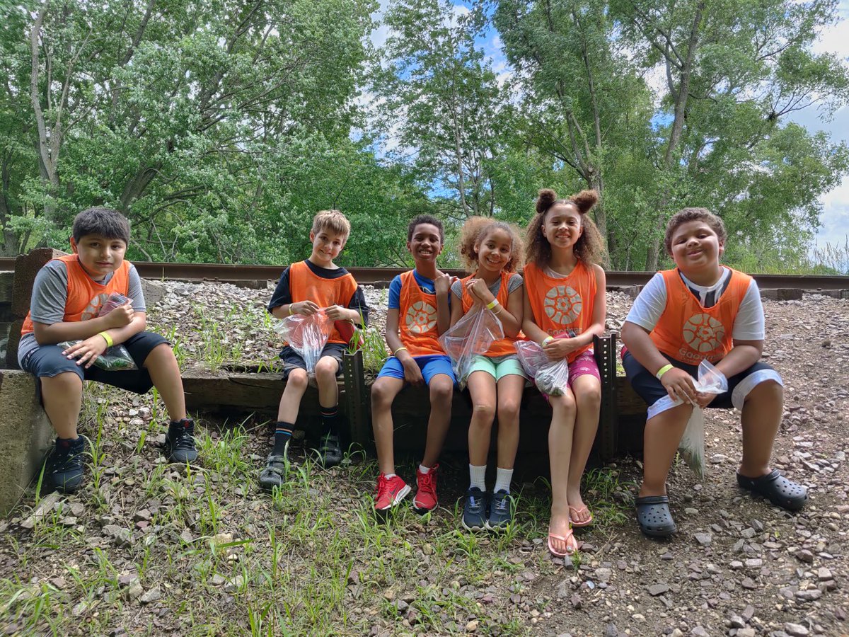 Bring service-learning to your afterschool and summer program with new resources from <a href="/nylcorg/">NYLC</a>! Join their upcoming webinar 3/15 @ 2PM ET. nylc.org/events/registe…