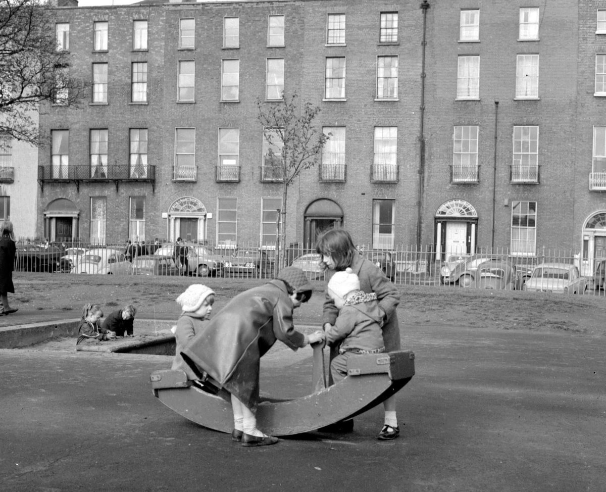 museumofci's tweet photo. Children playing in Mountjoy Square, Dublin 1960s. William Mooney. Dublin City Library and Archives. Tommy O’Neill. @dubcilib @NARIreland #Dublin #Children #MountjoySquare #GeorgianDublin https://t.co/tyQAEpVCsc