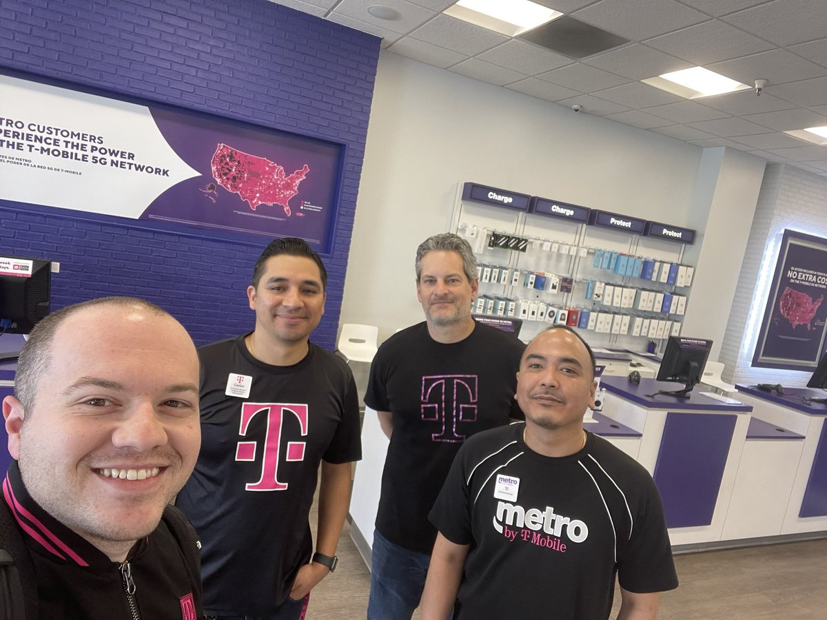 KevinMurray3's tweet photo. Thank You @TJ_Metro for letting us drop by during our COR &amp; TPR East Bay Tour! @MrCarlosSegovia @AdrianVanHooser @JamesLeeWC #ALLIN https://t.co/vD1yWU8plK