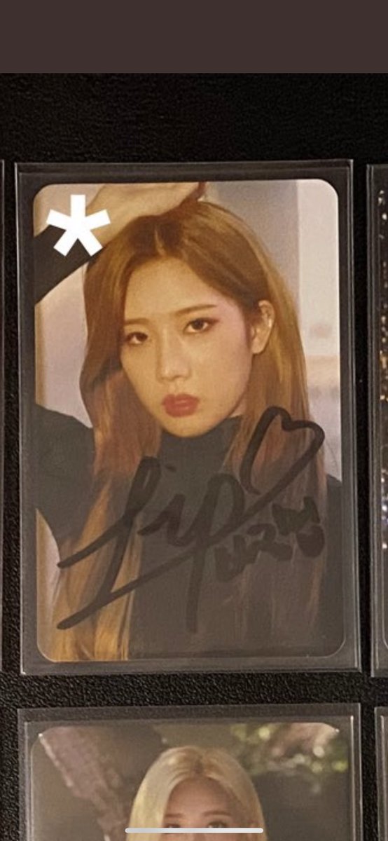rendez_chuu's tweet photo. @kjwhaui DMed about potential proxy situation! Mine+ Kim Lip Scratch card 🥺 4500 php https://t.co/rUHUAbbMnT
