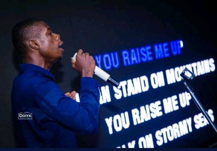 MistaGreat's tweet photo. You raised me up, so I can stand on mountains https://t.co/cPluNWuWOz
