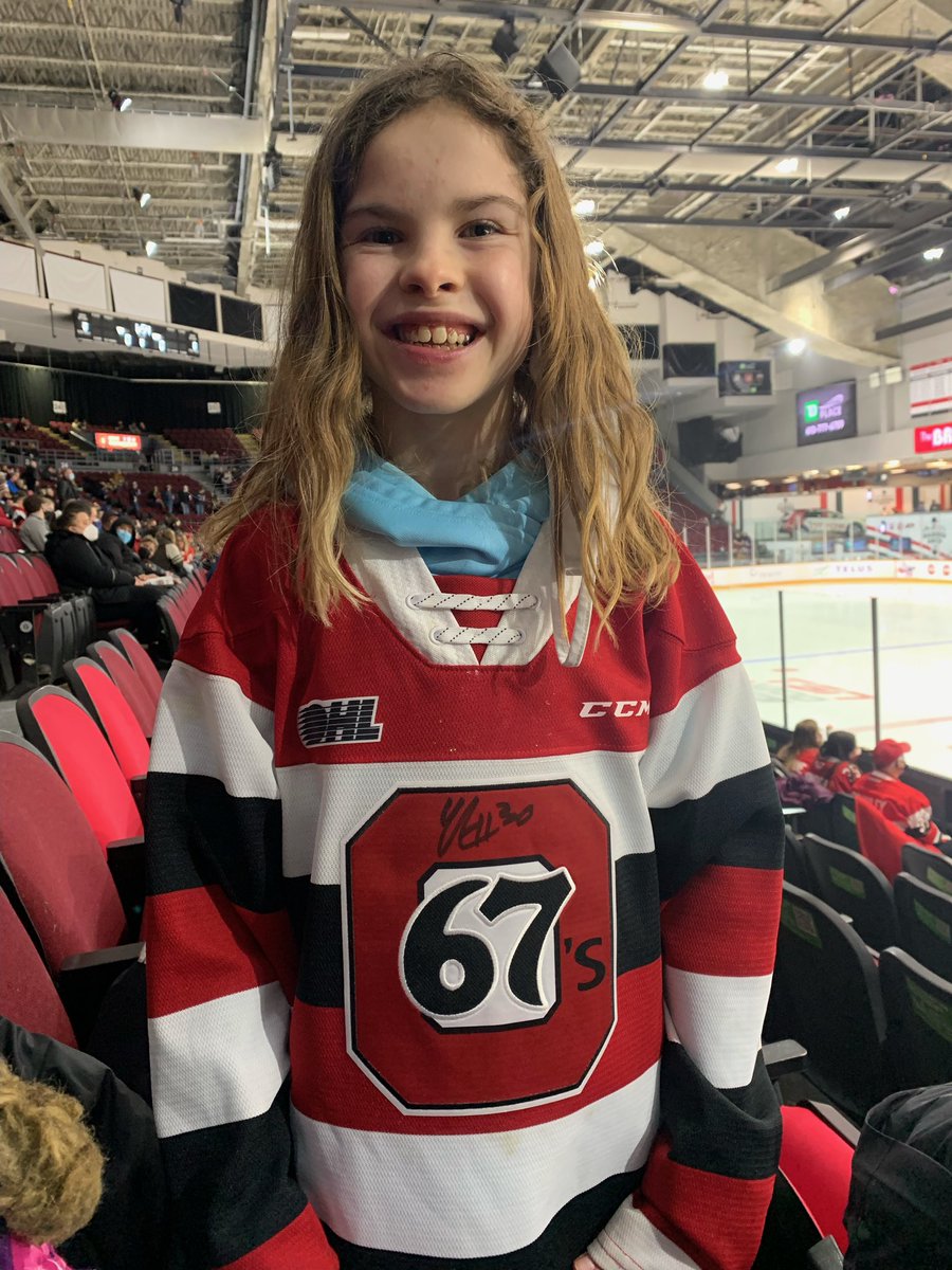 ScheunemanApril's tweet photo. @Ottawa67sHockey @ceddy_29GUNN @TD_Place First time back since Covid started. Missing her favourite player but cheering loud for 67’s #letgoboys https://t.co/1iBvqiZLKX