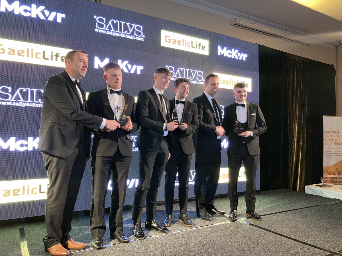 Gaelic_Life's tweet photo. Congrats to 2021 Football #GLALLSTARS Full Backs; Michéal @DennGAA, Ryan @KilcooGAC &amp; Diarmuid @BrianOgs @McTeamwear @Sallysofomagh https://t.co/0sQ6qiUQ7Y