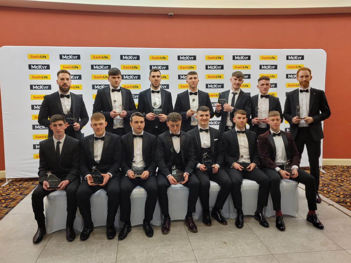 Gaelic_Life's tweet photo. Ladies &amp; Gentlemen, your 2021 Football #GLALLSTARS Team. @KilcooGAC @DennGAA @BrianOgs @DgonnellyHarps @WattyGrahamsGAA @MoortownGAC @NaDunaibh @eireann1910 @McTeamwear @Sallysofomagh https://t.co/zYO7RzbtGM