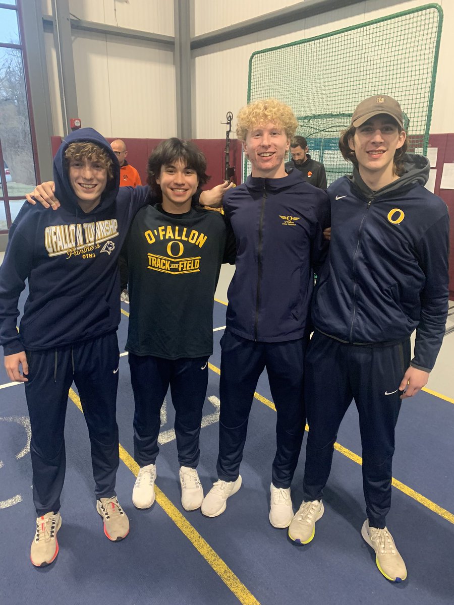 othsboystrack's tweet photo. Congrats to the 4x8 and their 2nd place finish. Peyton Mueller, Blake Westrater, Nathanael Boston, and Zach Thoman! https://t.co/XBZHwSxnXP