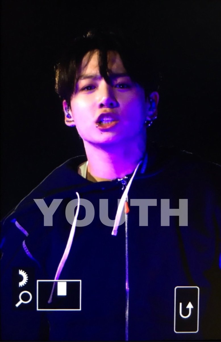 JungkookChannel's tweet photo. wAit who’s this hot guy https://t.co/q1Iu9myx6l
