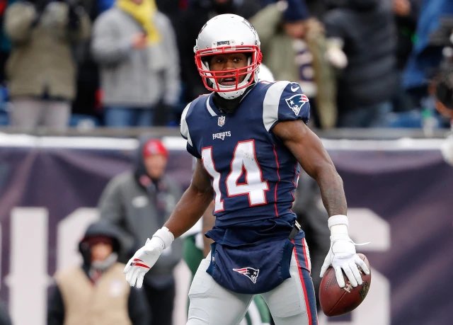 MoreForYou_CLE's tweet photo. 6 of the last 7 seasons Brandin Cooks has eclipsed the 1,000 yard mark. 5 of those 7 seasons he had a different starting QB. (The only season he didn’t he missed some time with injuries.) #Browns #QBProof https://t.co/MmoXChpujm