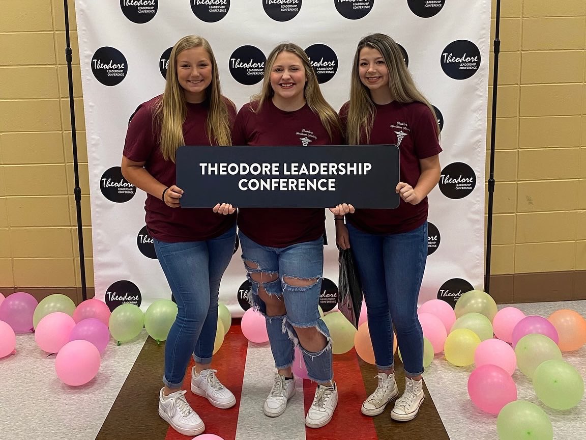 theodoreleader's tweet photo. We had so much fun hosting the 2022 Theodore Leadership Conference today for our sports teams, clubs, and academies! #together #theodoreleadershipconference https://t.co/Z7lIPVzWEL