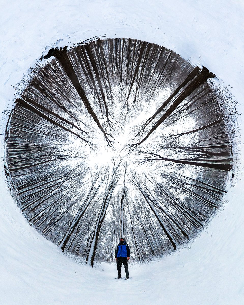 Quik (@quik_app) on Twitter photo Life in a snow globe 🔮 #GoProFamily member <a href="/K_Wicksy/">Kyle Wicks</a> enjoys a Canadian winter with #GoProMAX 🇨🇦
#ProTip: You can reframe + stylize your 360° content with ease in the #Quik App. Simply connect your MAX to the app + let the creativity flow.
#GoPro #GoProSnow Life in a snow globe 🔮 #GoProFamily member <a href="/K_Wicksy/">Kyle Wicks</a> enjoys a Canadian winter with #GoProMAX 🇨🇦
#ProTip: You can reframe + stylize your 360° content with ease in the #Quik App. Simply connect your MAX to the app + let the creativity flow.
#GoPro #GoProSnow
