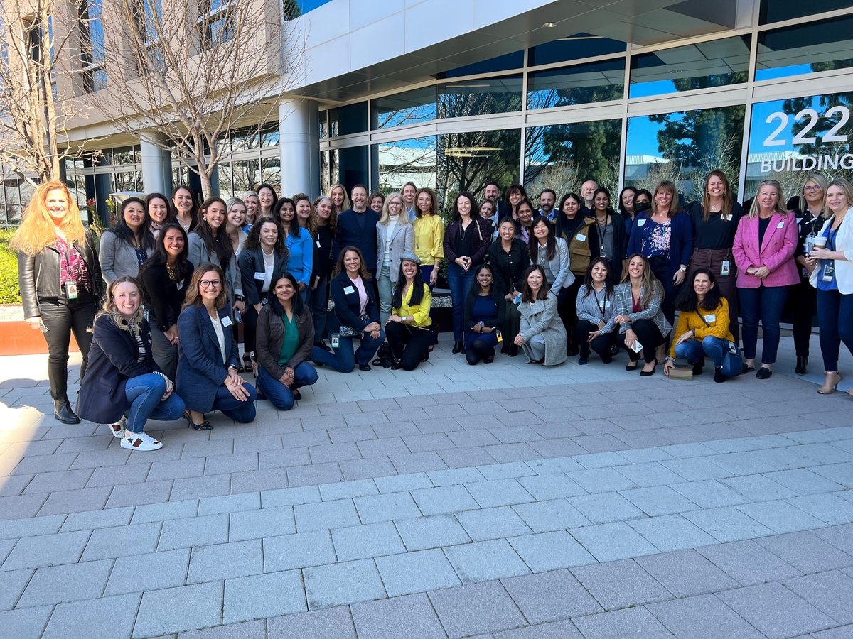 Handshakes, hugs, laughs &amp; connections! Great to see all at our <a href="/ServiceNow/">ServiceNow</a> Santa Clara Women’s Networking Event! Amazing what we can learn with 3 questions in 5-minute exchanges. Thanks <a href="/realpaulsmith/">Paul Smith</a> for being a diversity champion and investing in vital topics. #BreakTheBias
