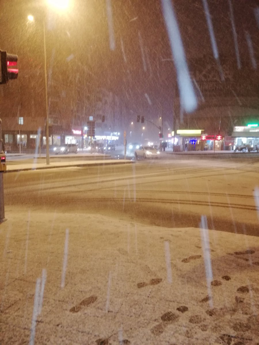 Mart kapıdan baktırı kazmak kürek yaktırır🥶