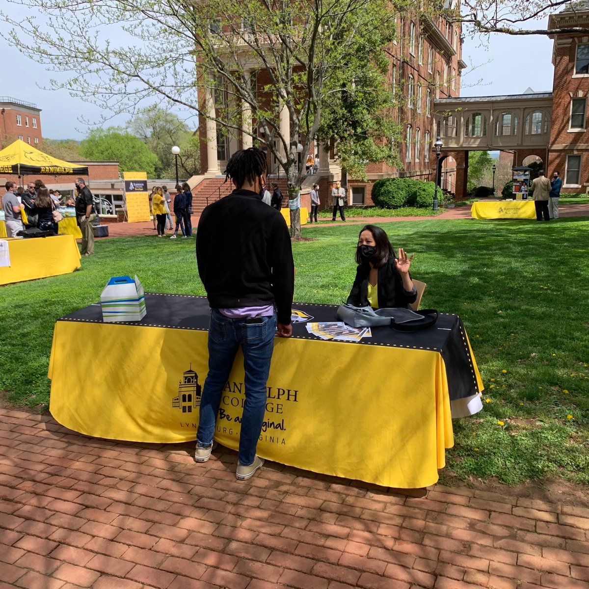 applytorandolph's tweet photo. We are so excited to host our future WildCats on campus tomorrow at our first Admitted Student Day for the Class of 2026! 

To celebrate, let's throw it back to last year's Admitted Students Day! Can you spot some of the Class of 2025? 💛🖤

#RandolphCollege #BeAnOriginal https://t.co/l4A3fRpxo6