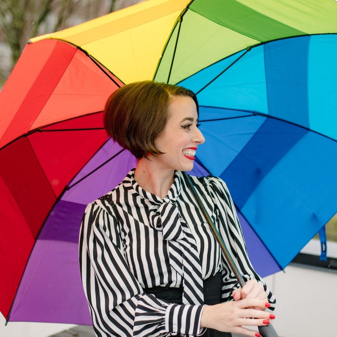 DocQueer's tweet photo. Do you love nerding out on the QueerDoc blog? Want to learn more?
Pop over to our Teachable to access our educational offerings: https://t.co/S0zfxeeL78
#transhealth #queerhealth #nonbinaryhealth #LGBTQhealth #transgender #nonbinary #transmasc #transfemme #queerAF https://t.co/lbmw38feqF