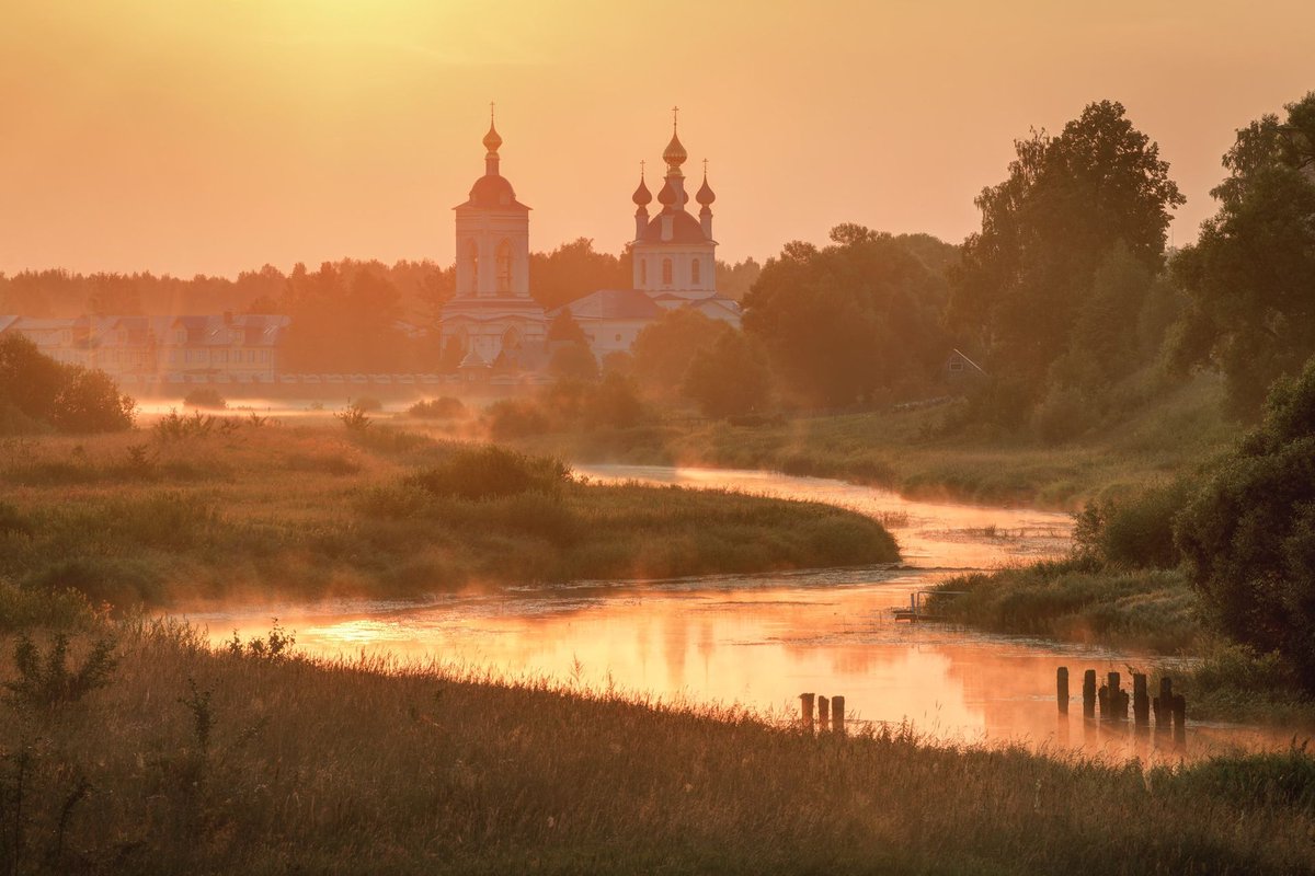 Russian Embassy, UK tweet media