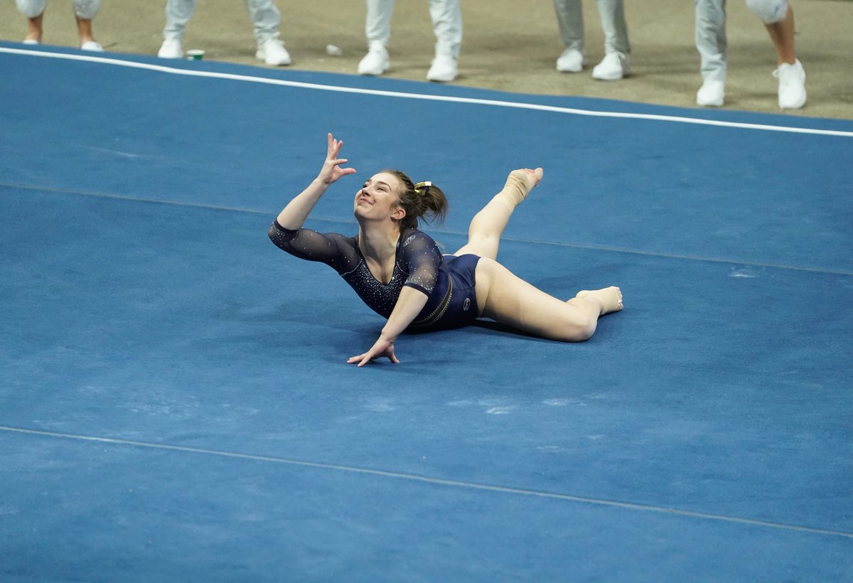 CalWGym's tweet photo. Senior Saturday Salute: @abisolari  

⚪️ WCGA Scholastic All-American https://t.co/v2mXtDbMxw