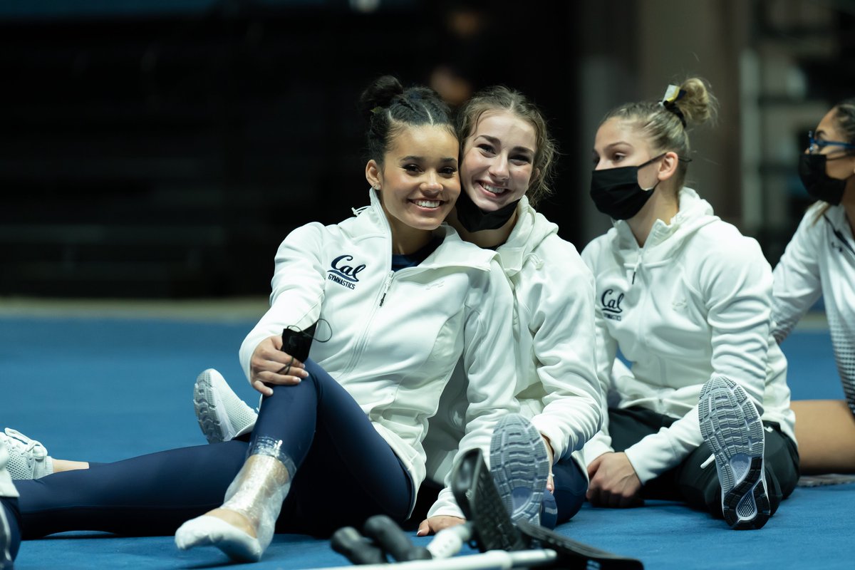 CalWGym's tweet photo. Senior Saturday Salute: @abisolari  

⚪️ WCGA Scholastic All-American https://t.co/v2mXtDbMxw