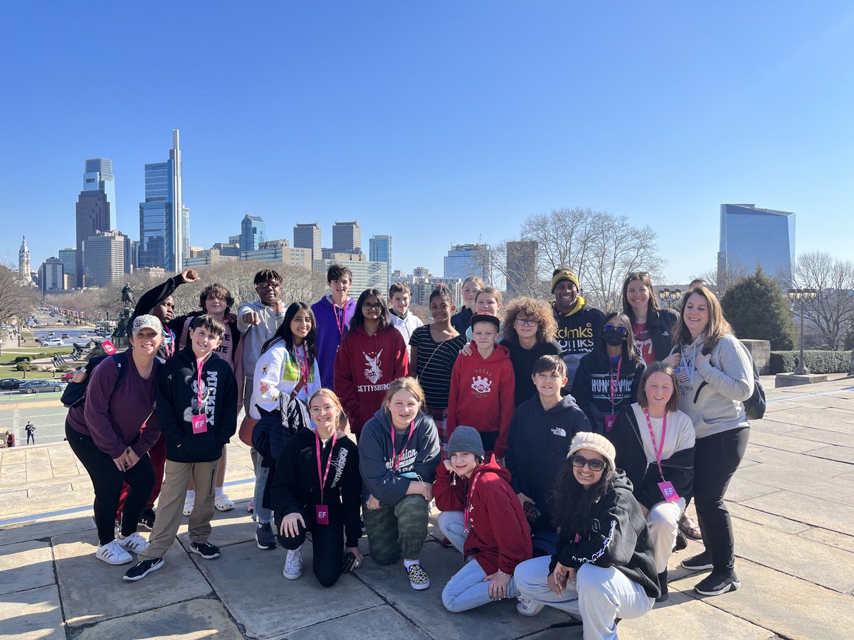 nickens_iv's tweet photo. Spent my Spring Break in D.C., Gettysburg and Philadelphia with Ms.Daum, Ms. Patrick and some Hays Hawks who will be Rock Hill Blue Hawks really soon. Great making connections early. https://t.co/e6OlCpfpTO