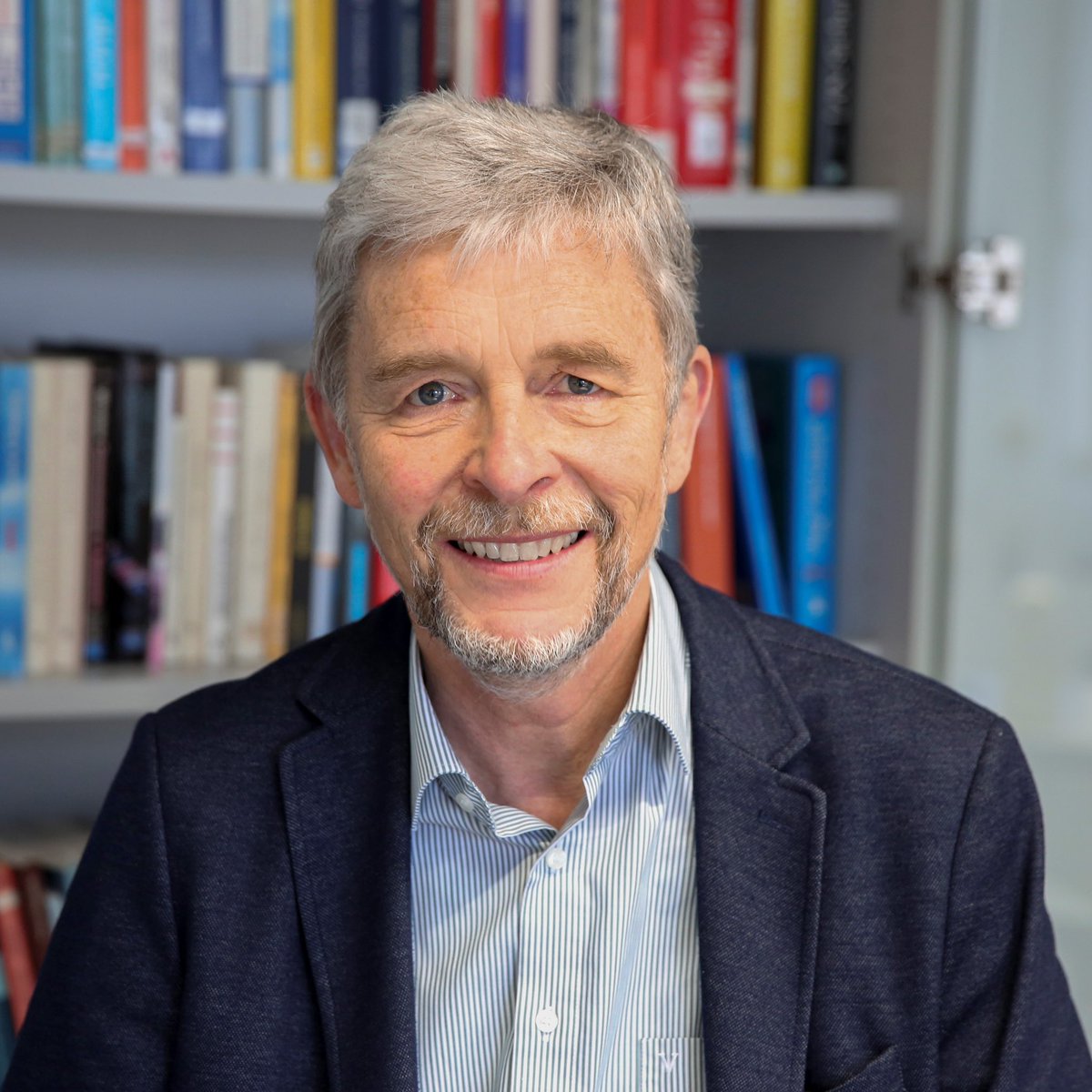 Die Professur Kommunikationstechnik stellt sich vor! 
 
Prof. Dr.-Ing. Rüdiger Kays berichtet im Interview, an welchen Themen er forscht und wie er aktuelle Forschung in seine Lehre einbindet.

Das gesamte Interview auf unserer Webseite unter e-technik.tu-dortmund.de. 

#etit