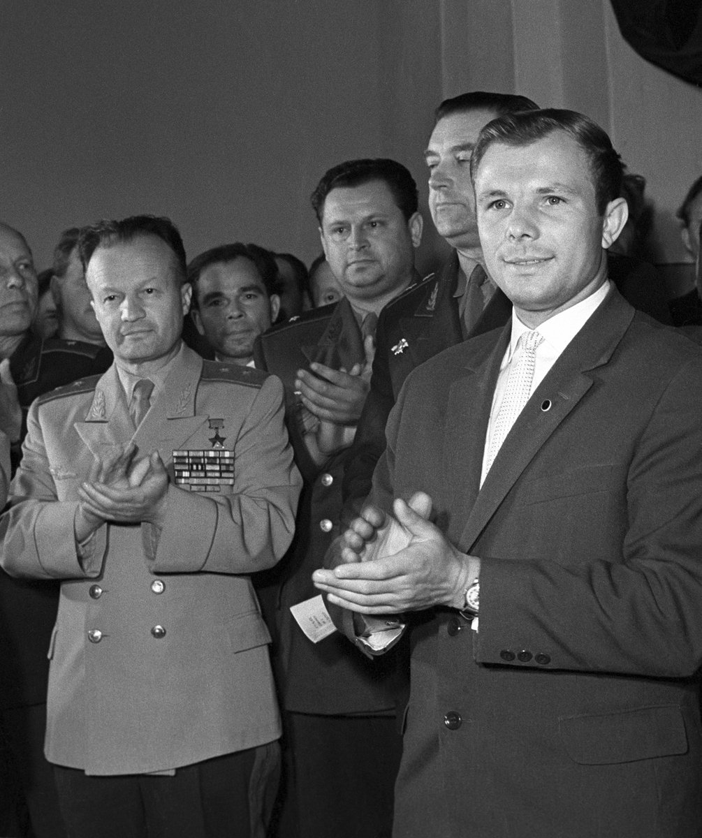 12 марта - день памяти советского лётчика, одного из семи первых Героев Советского Союза, участника операции по спасению экспедиции парохода «Челюскин», руководителя подготовки первых советских космонавтов - генерал-полковника авиации Николая Петровича Каманина (1908-1982)...