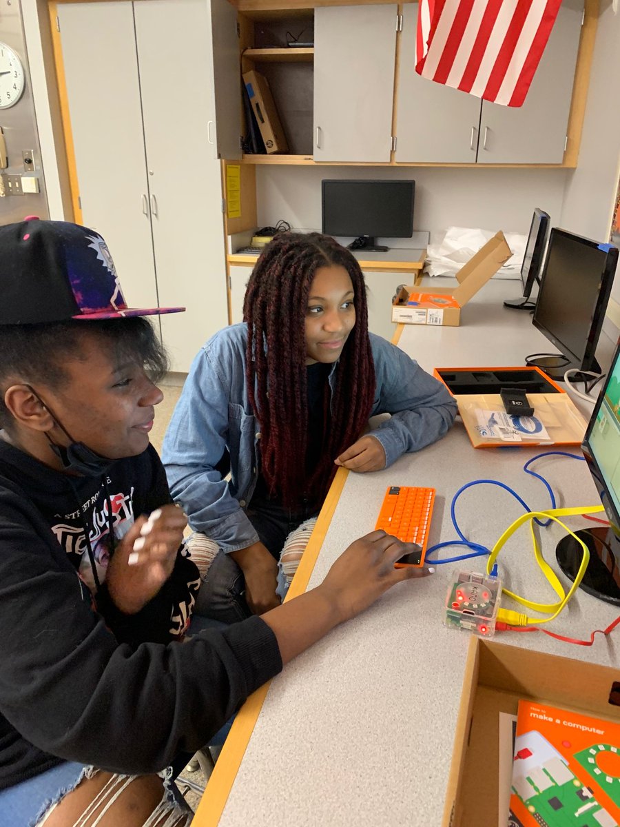NortonMiddle's tweet photo. Interesting trip to STEM lab. A little old school and alot of new school. My two grade 6 friends constructed this mini computer and did a great job explain it to me. The best part are the smiles generated from learning and engagement. #NMSLancersLEAD Cool 3D printed door stop. https://t.co/uMbUvoqZ00