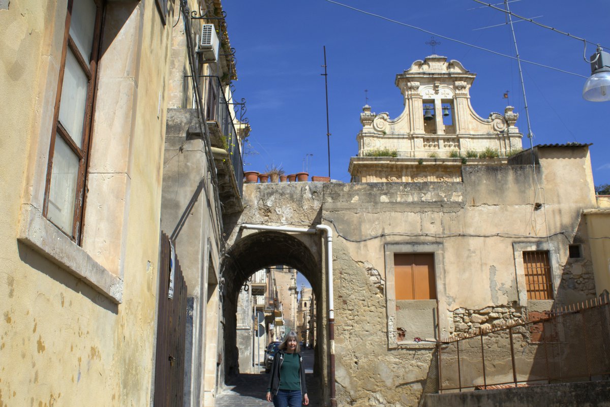 maxine jones tweet media