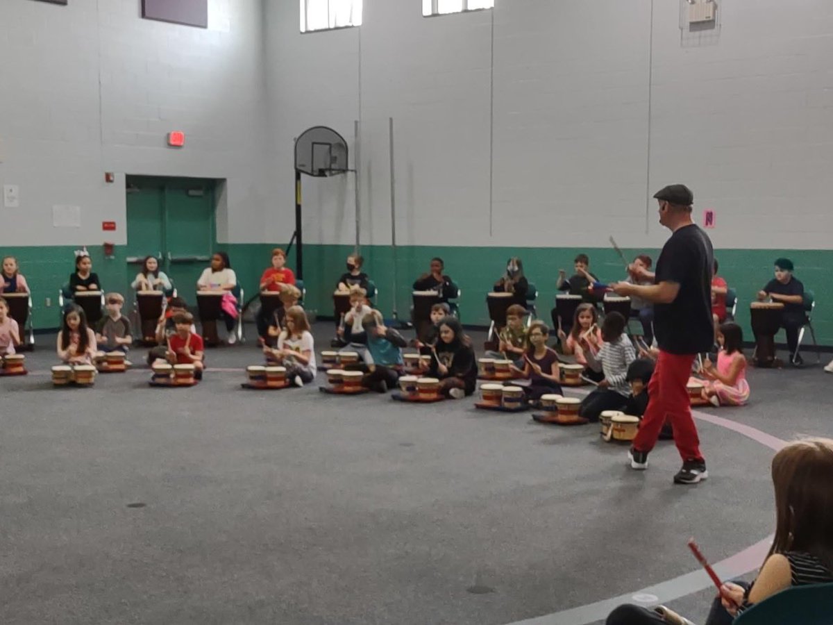 ZaddaBazzy's tweet photo. Students and staff at Queens Creek Elementary enjoyed a day of music making with Mr. Steve from Dancing Drum. What a memorable day! #qcemusic #dancingdrum https://t.co/2Ry3ojFG10