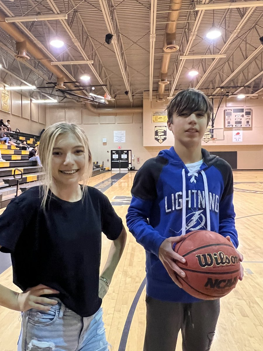 JWMHS_Baldwin's tweet photo. Our Mustangs had a great time at our #MarchMadness activity https://t.co/wTcQN1IXwT