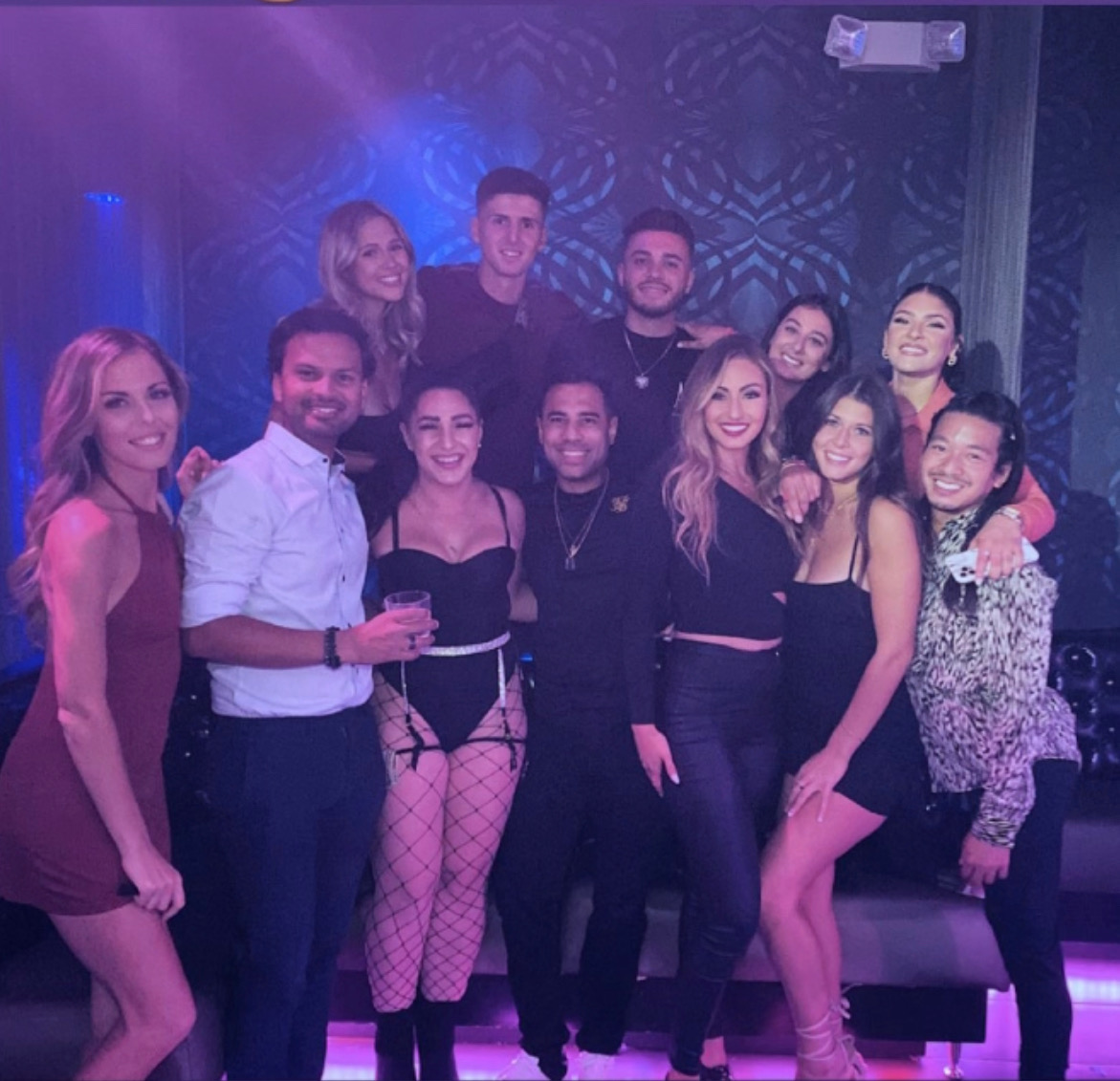 AnthemLounge's tweet photo. Only one way to get the weekend started! Call 609.576.5206 now and reserve your table inside The #TropicanaAC #TheQuarter #ACnights #AC #AtlanticCity #DOAC #TropAC #ACBoardwalk @TropicanaAC https://t.co/NDIX5dXYwL
