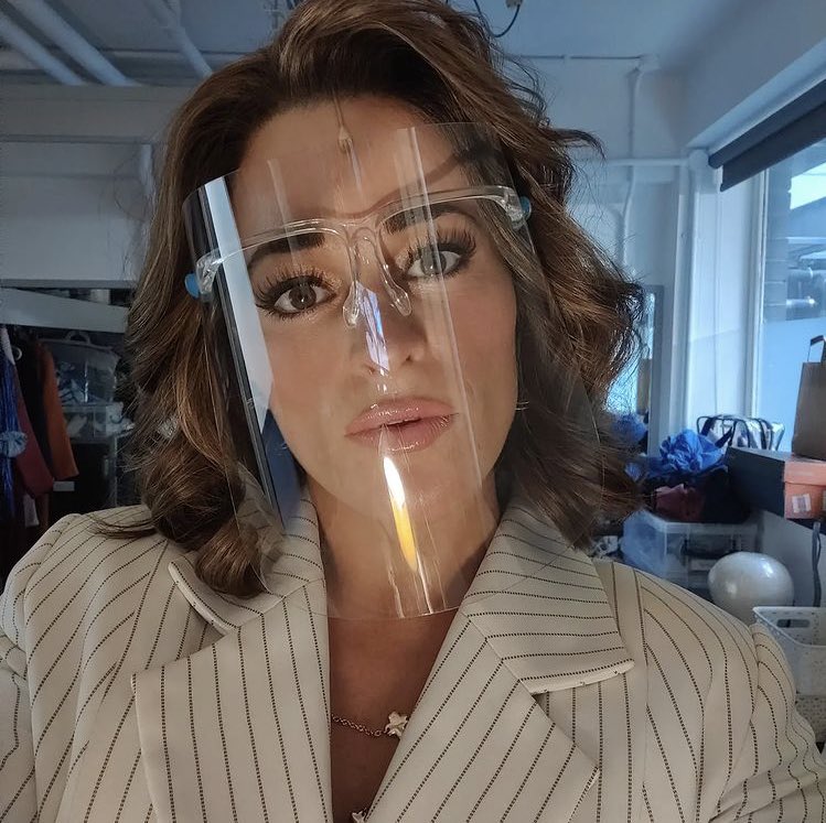 TeamTashOBrien's tweet photo. Just a few pictures of the beautiful @tisfortash as Tanya featuring some of her glorious cast mates 💃🏻 💃🏻 💃🏻 🎤 🎶  @ambracas 🧡💚💖 https://t.co/jwwYxSVFzN